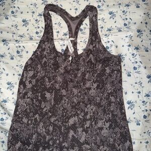 Lululemon Athletica Black Gray Patterned Tank Top